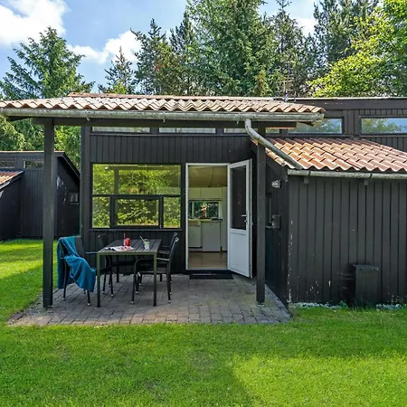 1 Bedroom Lovely In Casa vacanze Hampen