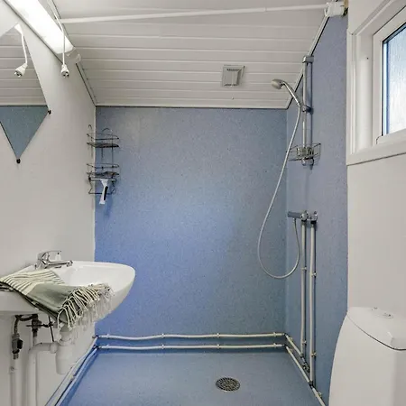 1 Bedroom Lovely In בית נופש